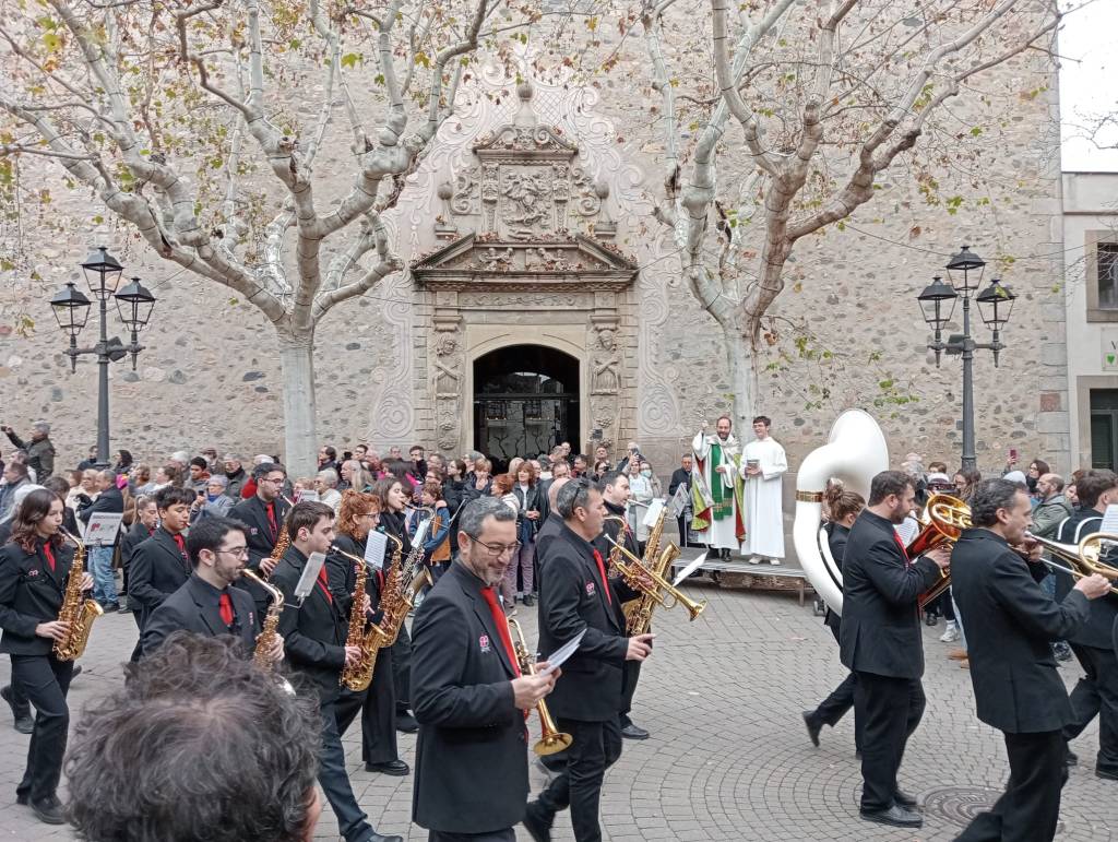 Tres Tombs actuació 2025